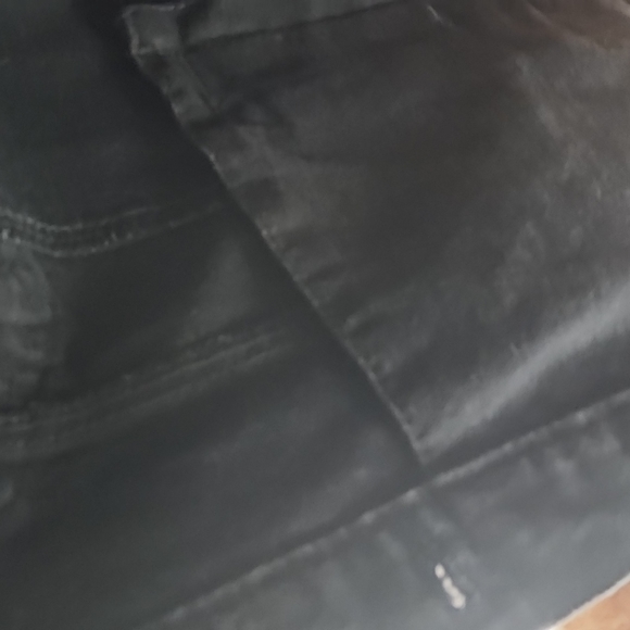 Frayed Jean Jacket - Picture 5 of 5